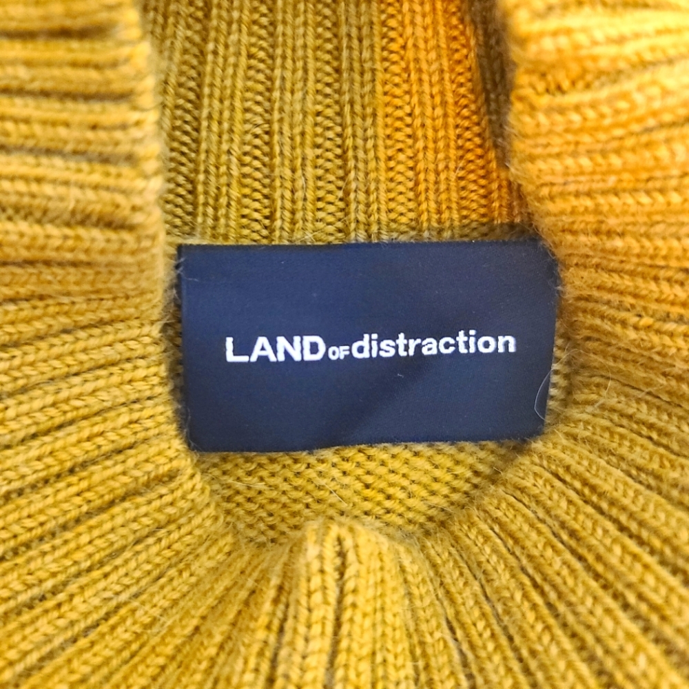 Land Of Distraction Women’s Wool Alpaca Cropped Mock Neck Sweater – Mustard Yell - Picture 4 of 10